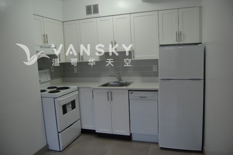 250326130348_kitchen close up.JPG